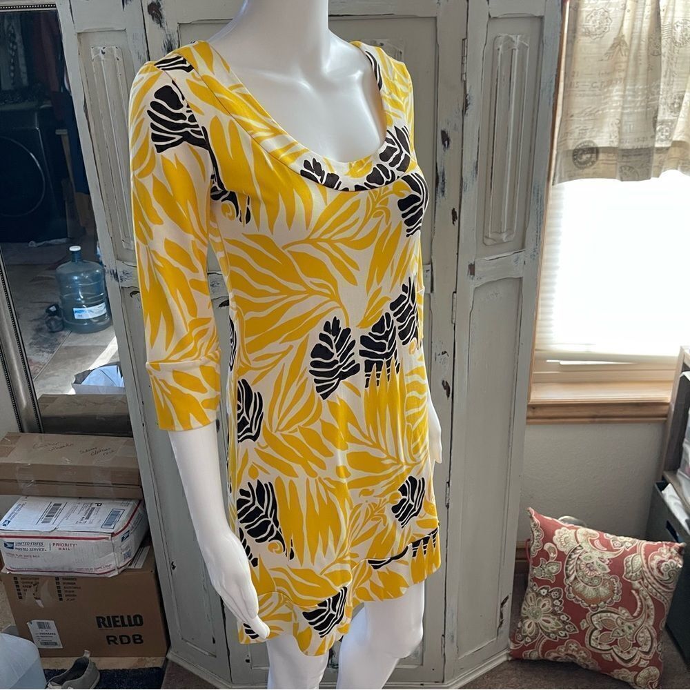 Diane Von Furstenberg Vintage Yellow Scoop Neck Floral Silk Dress Sz 0 - Picture 7 of 15
